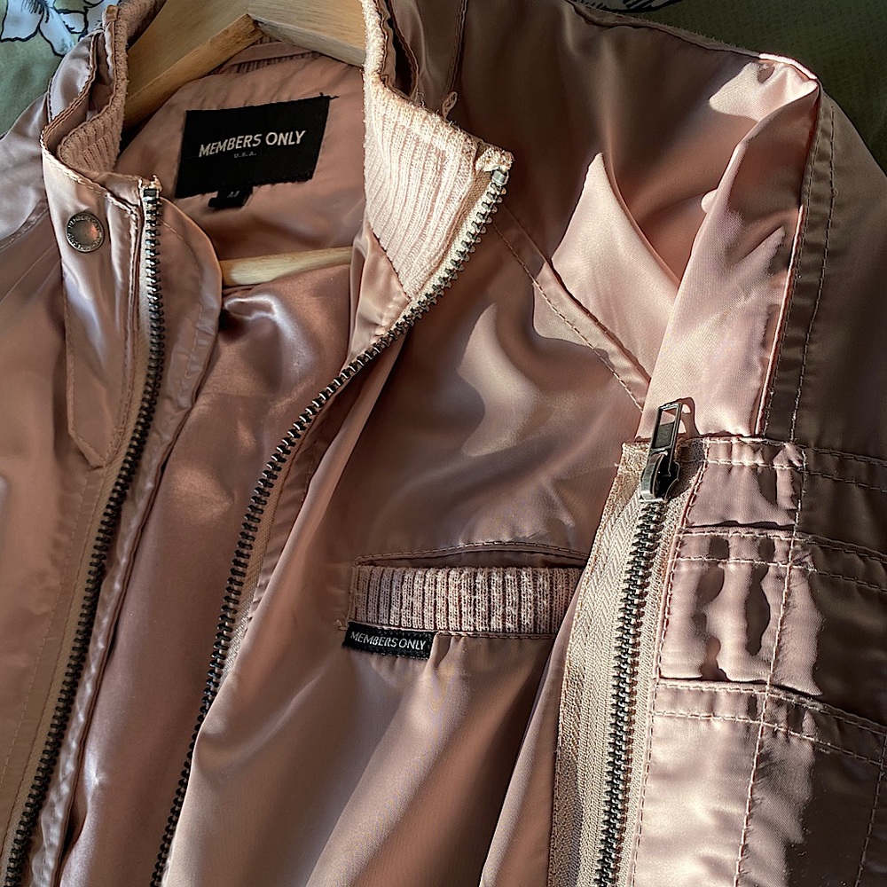 Members Only U.S.A Women's Bomber Jacket! Size M !